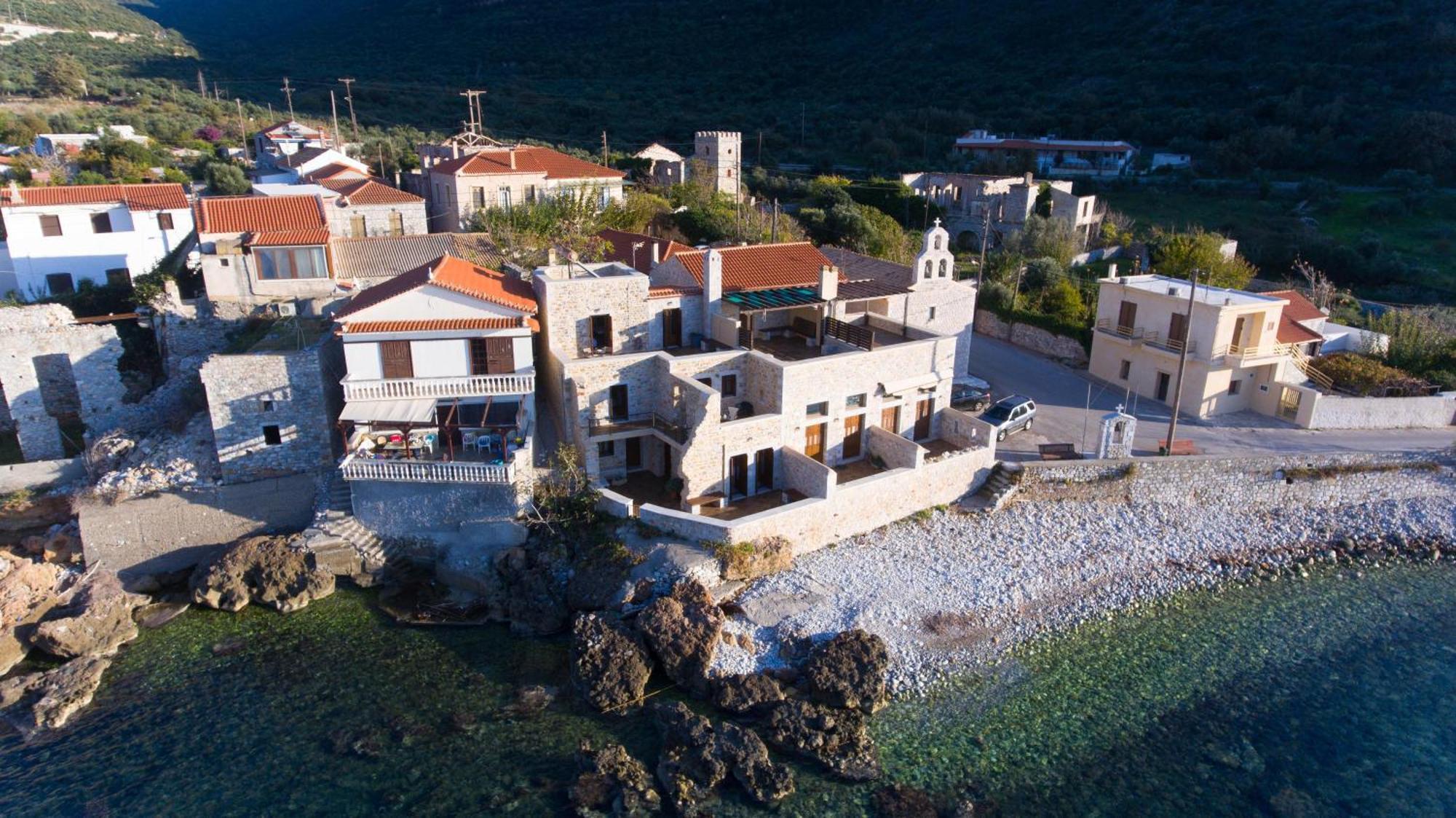 Sun Villa Néon Oítilon 外观 照片