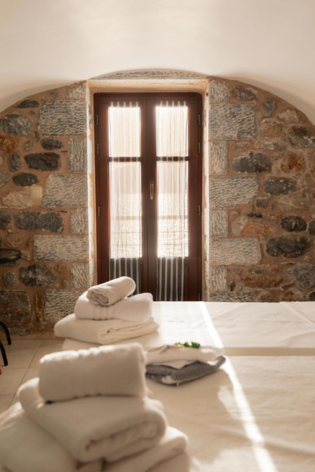 Sun Villa Néon Oítilon 外观 照片